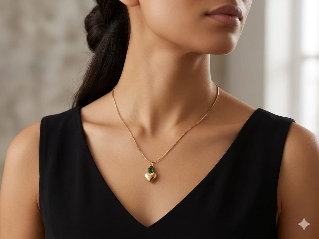 The Emerald Heart Pendant anti tarnished Necklace